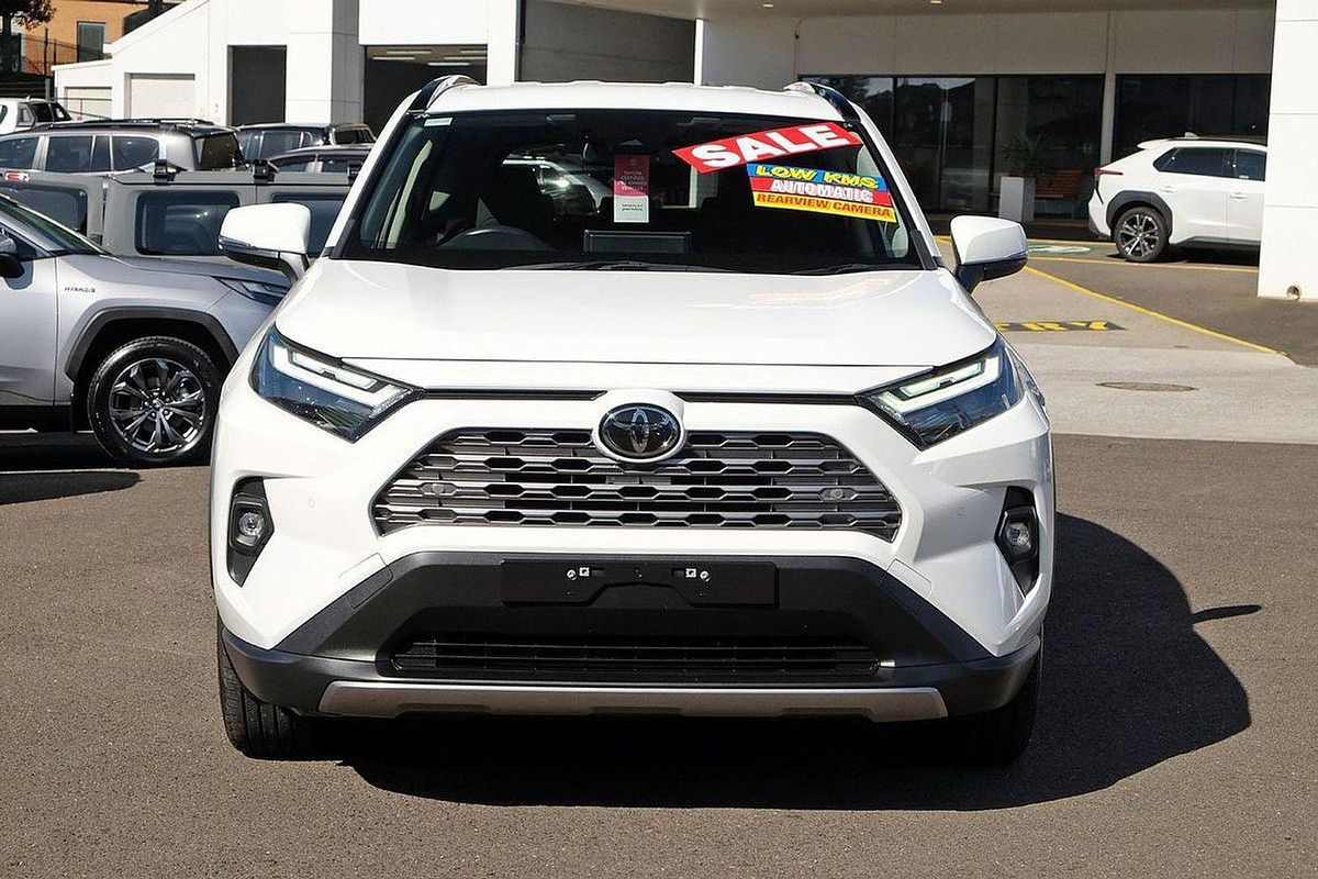 2024 Toyota RAV4 GXL AXAH52R