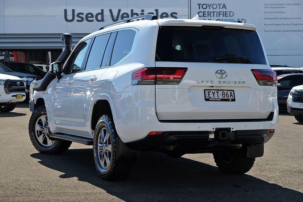 2023 Toyota Landcruiser VX FJA300R