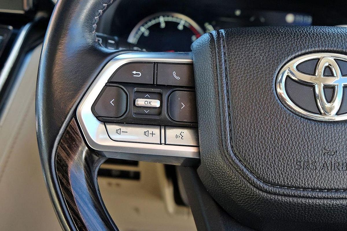 2023 Toyota Landcruiser VX FJA300R