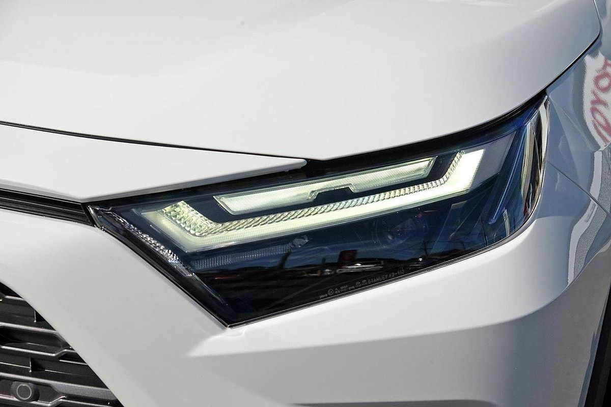 2024 Toyota RAV4 GXL AXAH52R