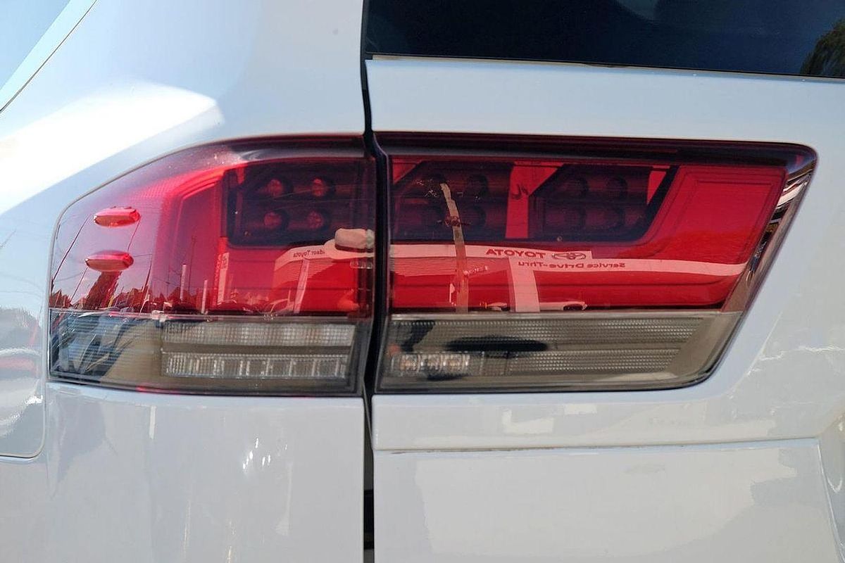 2023 Toyota Landcruiser VX FJA300R