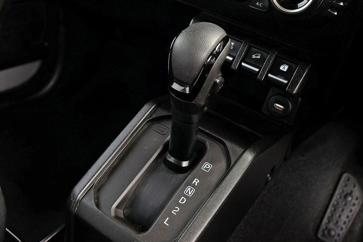 2024 Suzuki Jimny GLX GJ