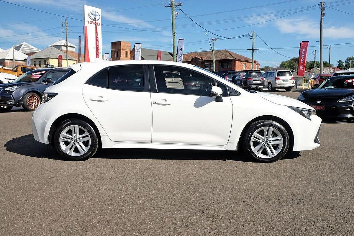 2019 Toyota Corolla Ascent Sport MZEA12R