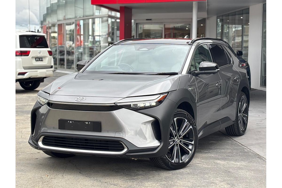 2024 Toyota bZ4X YEAM15R