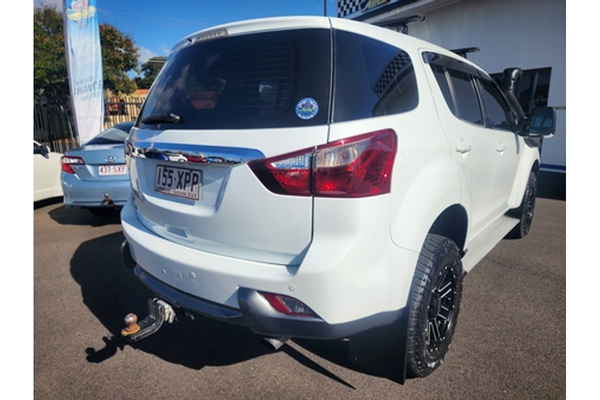 2014 Isuzu MU-X LS-M