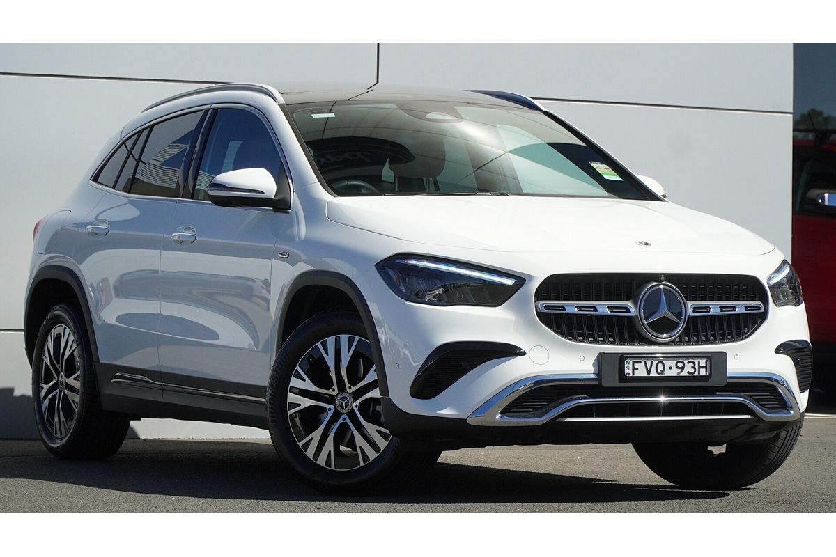 2025 Mercedes-Benz GLA-Class GLA250 e with EQ hybrid technology H247