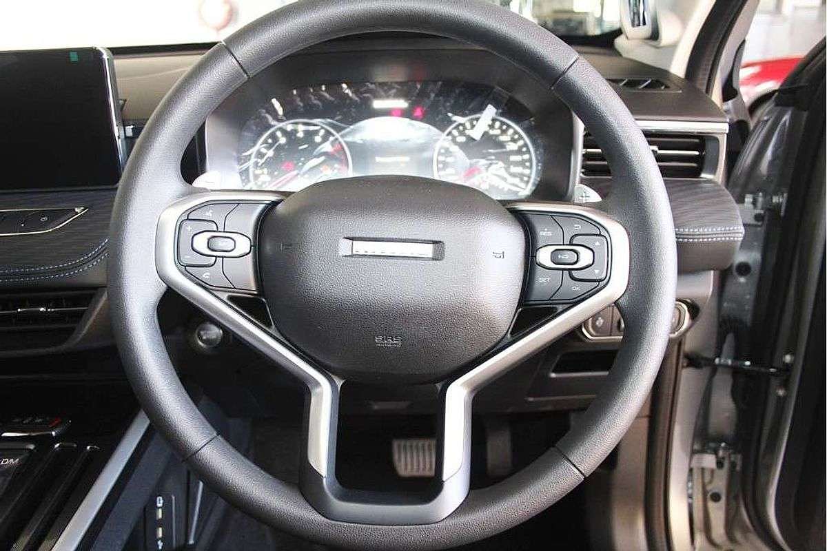 Jolion Facelift Premium Petrol Auto 4x2