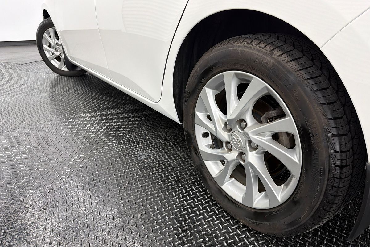 2016 Toyota Corolla Ascent Sport ZRE182R