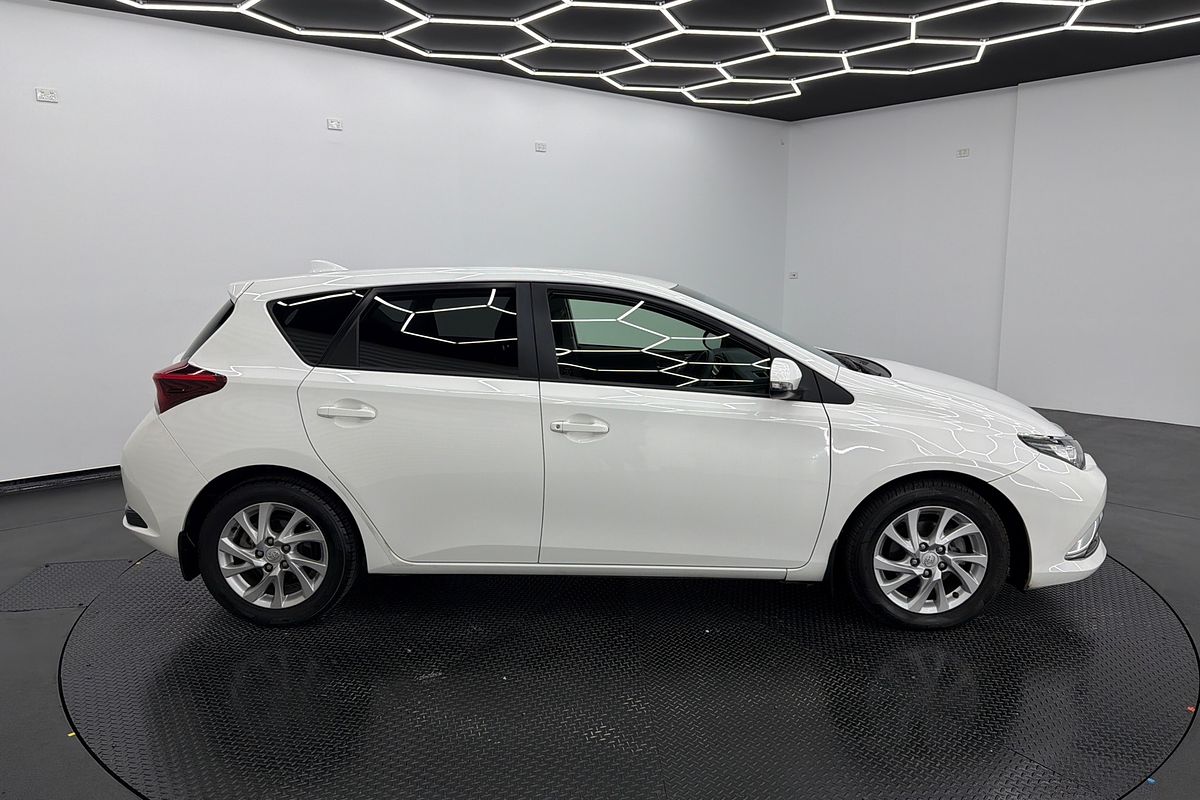 2016 Toyota Corolla Ascent Sport ZRE182R