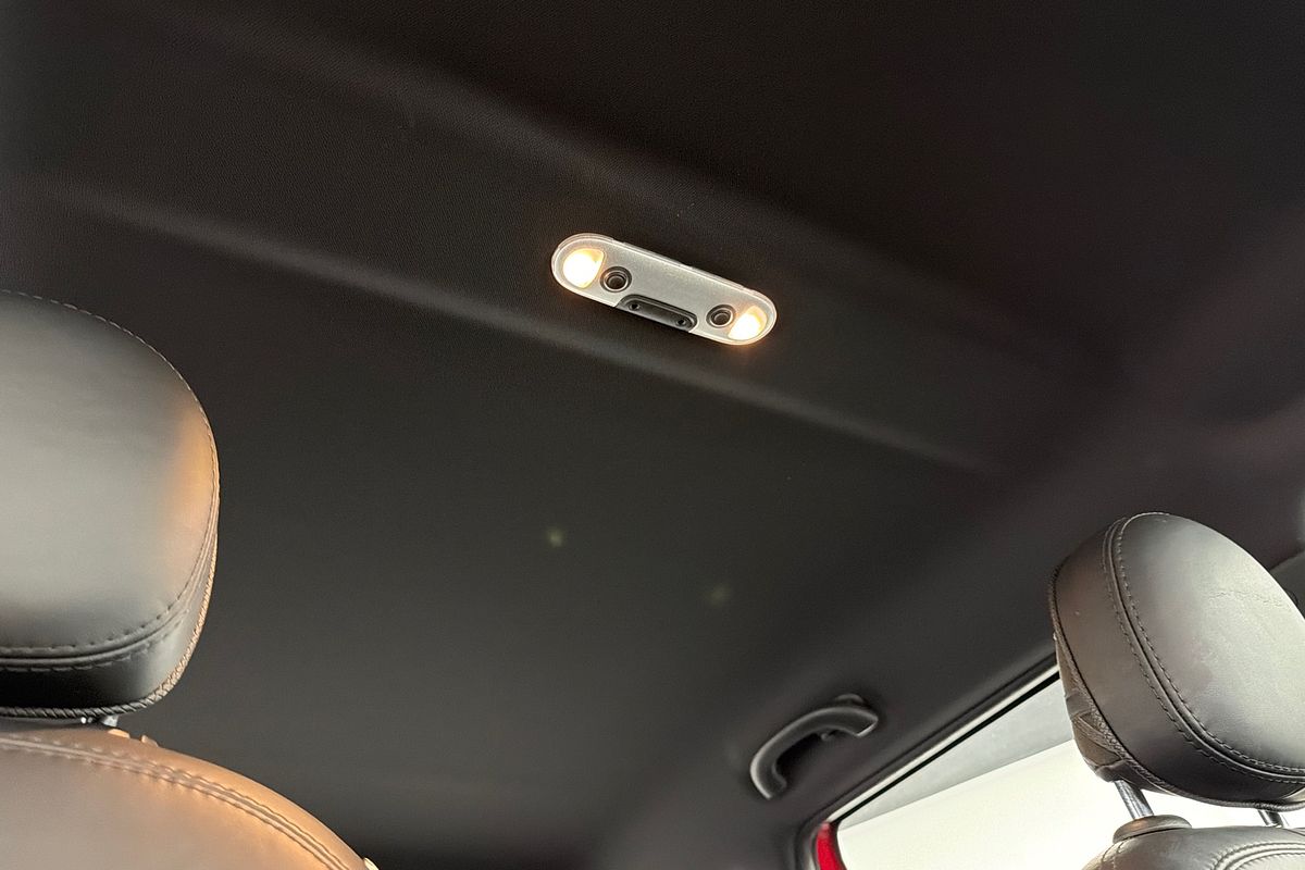 2017 MINI Clubman John Cooper Works F54