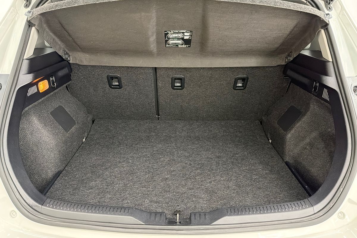 2016 Toyota Corolla Ascent Sport ZRE182R