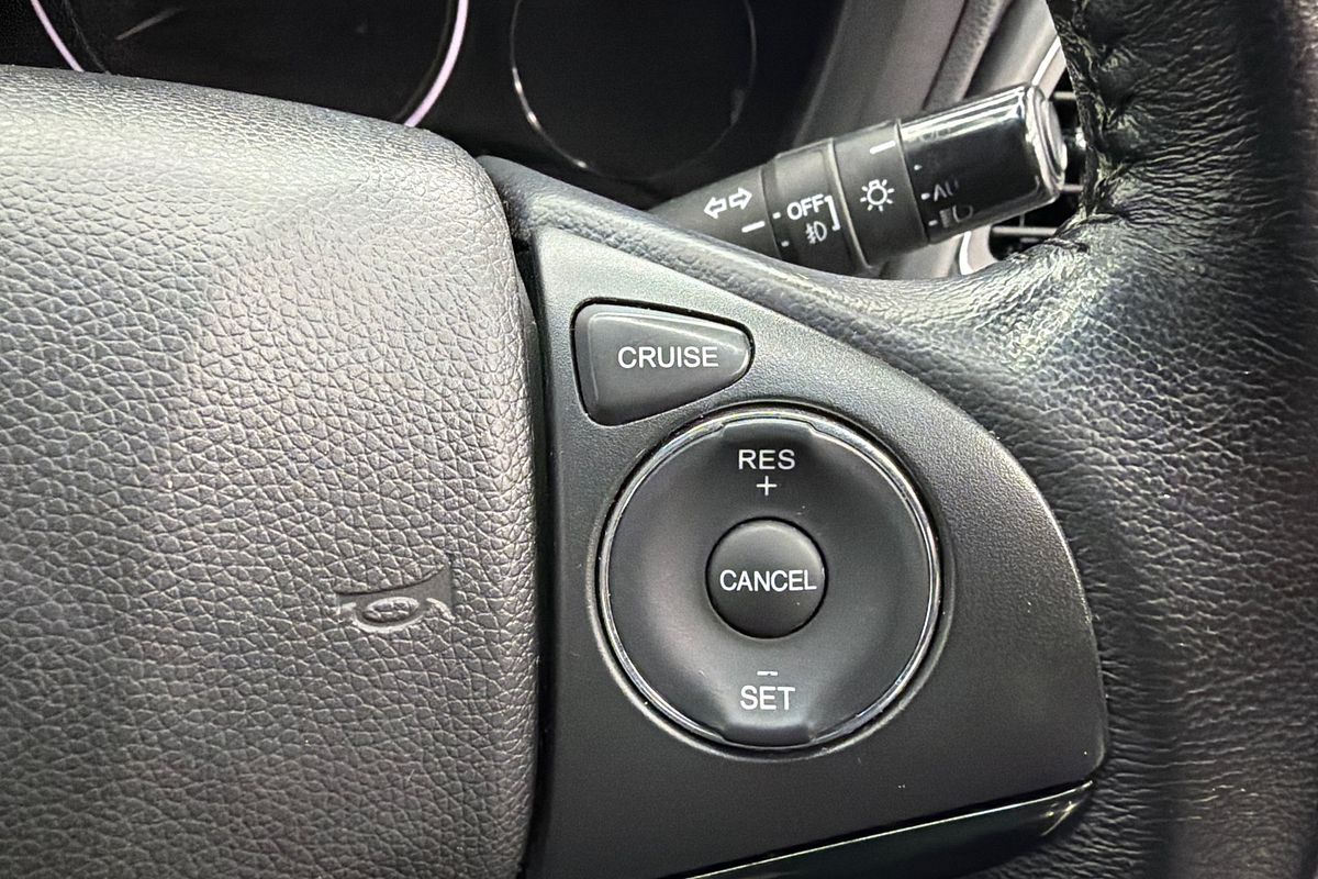 2021 Honda HR-V VTi-S