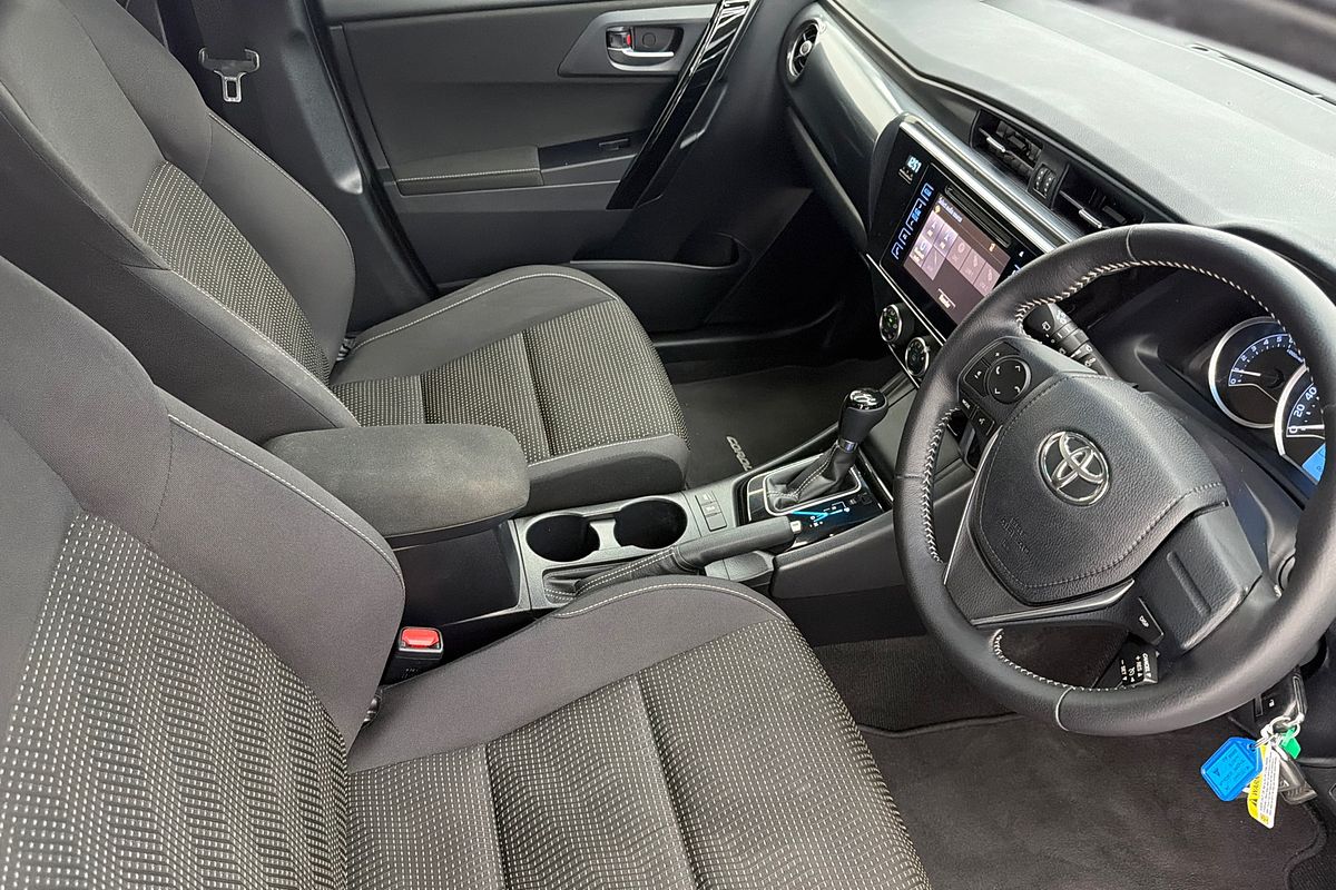 2016 Toyota Corolla Ascent Sport ZRE182R