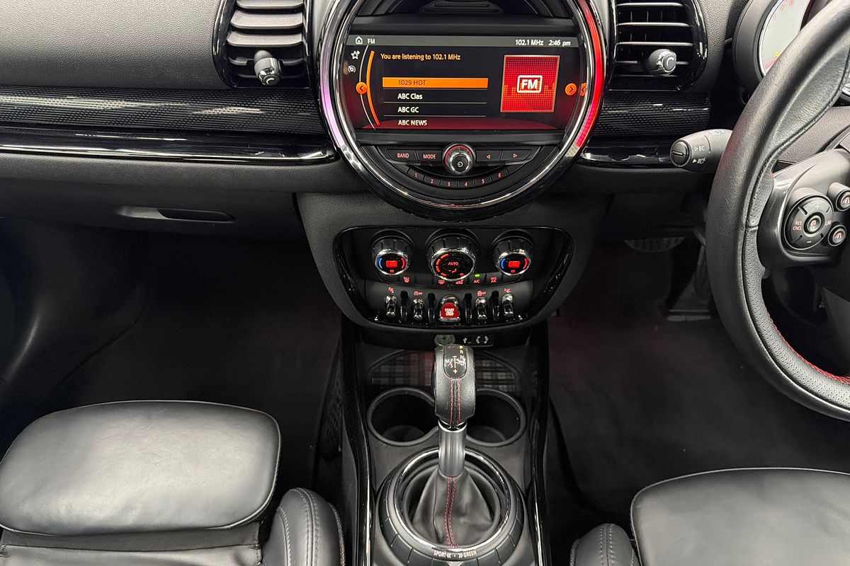 2017 MINI Clubman John Cooper Works F54