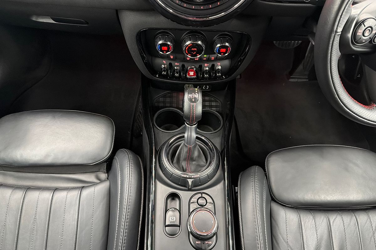 2017 MINI Clubman John Cooper Works F54