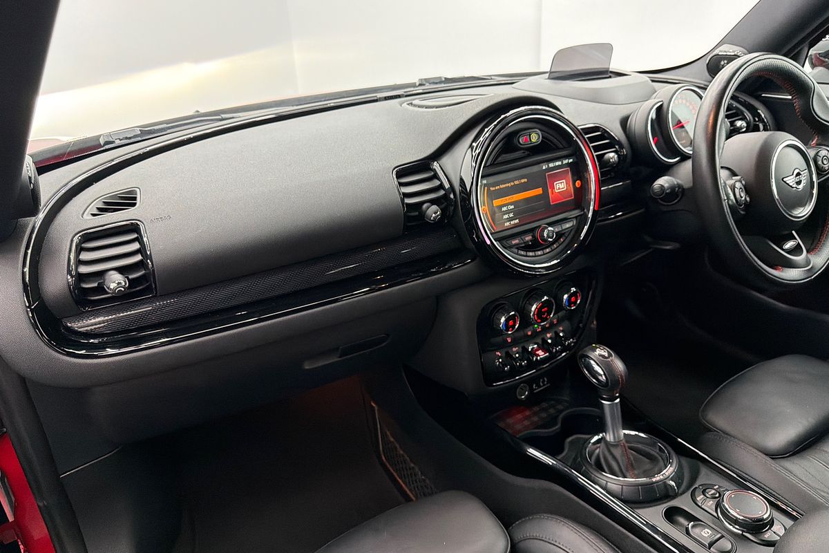 2017 MINI Clubman John Cooper Works F54