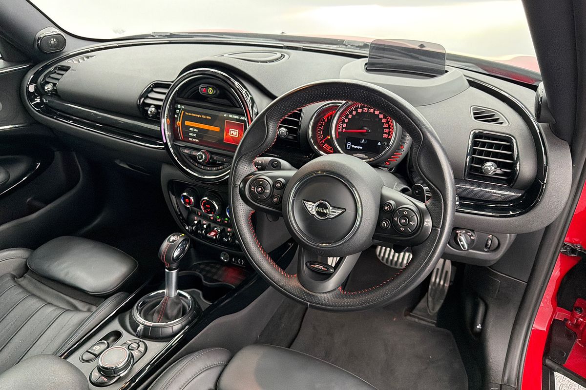 2017 MINI Clubman John Cooper Works F54