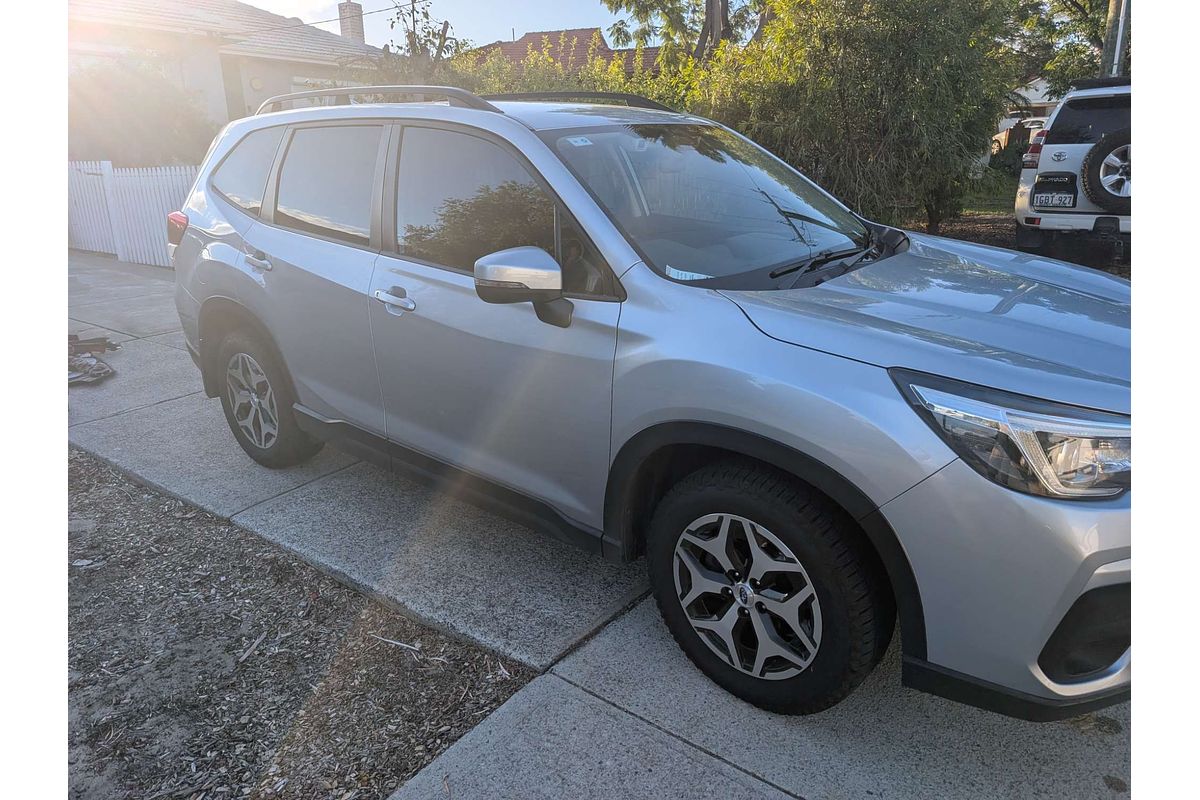 2020 Subaru Forester 2.5i S5