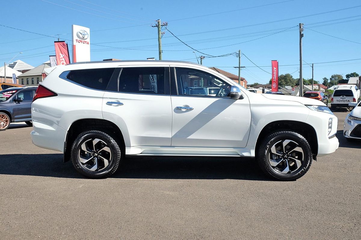 2024 Mitsubishi Pajero Sport GLS QG