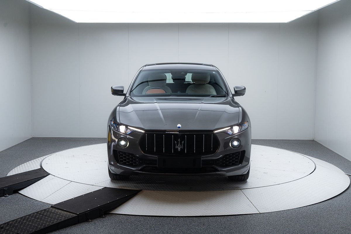 2018 Maserati Levante GranLusso M161