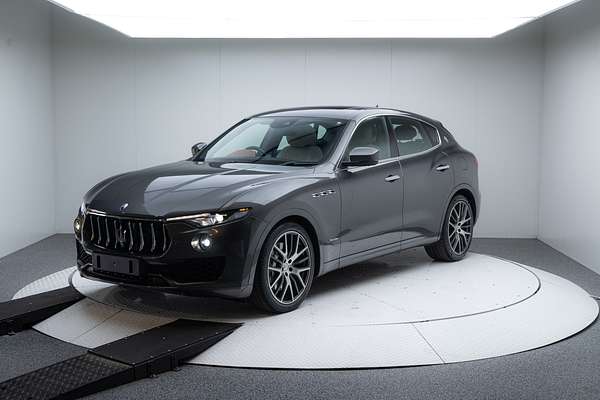 2018 Maserati Levante GranLusso M161