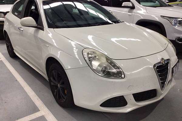 2013 Alfa Romeo Giulietta Progression Series 0