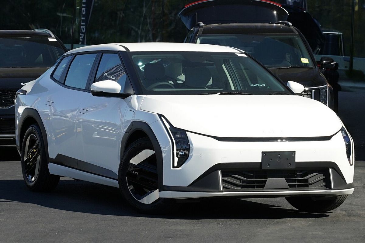 2025 Kia EV4 Air Standard Range CT