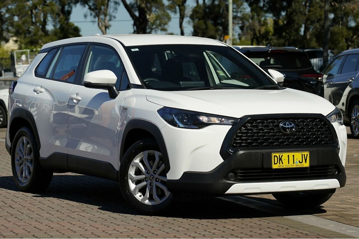 2024 Toyota Corolla Cross GX MXGH10R