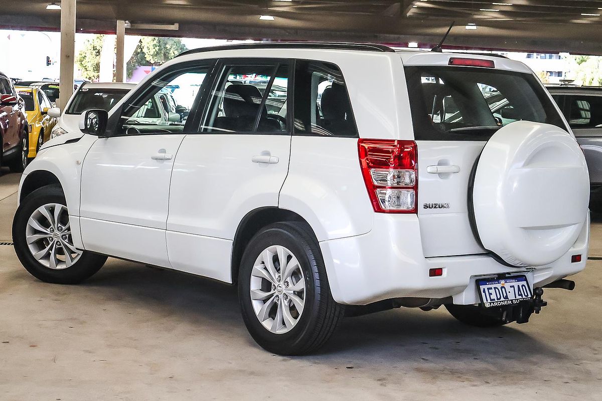 2013 Suzuki Grand Vitara Urban JB