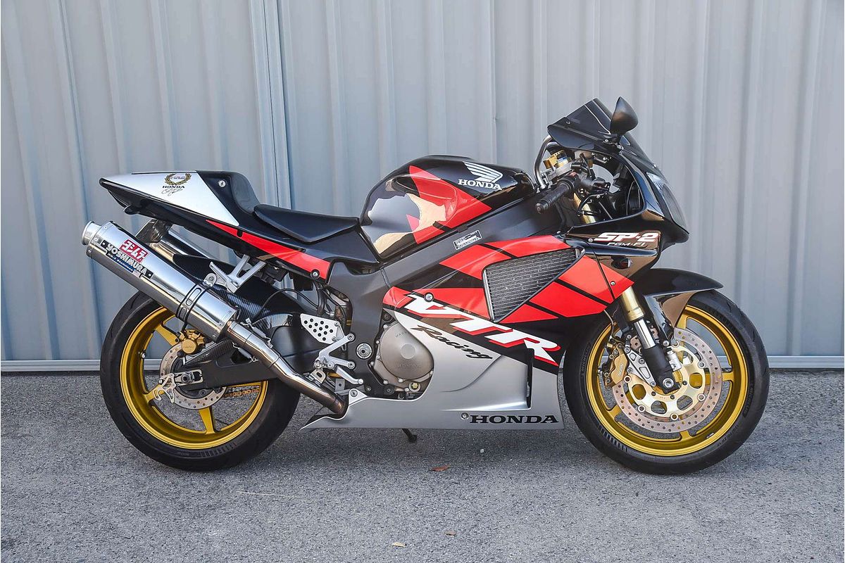 2005 Honda vtr1000 sp-2