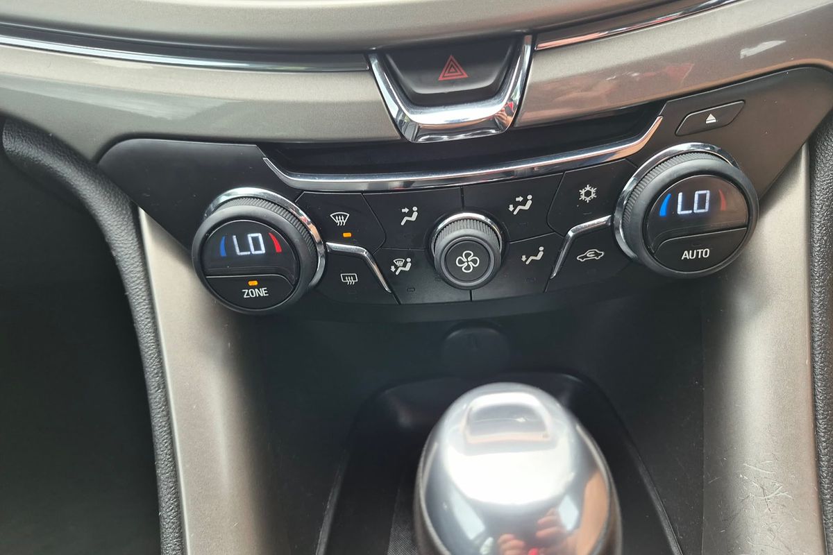 2013 Holden Commodore International VF