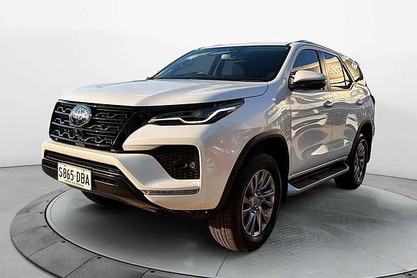 2024 Toyota Fortuner Crusade GUN156R