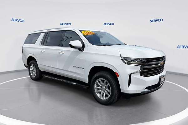 2023 Chevrolet Suburban LT