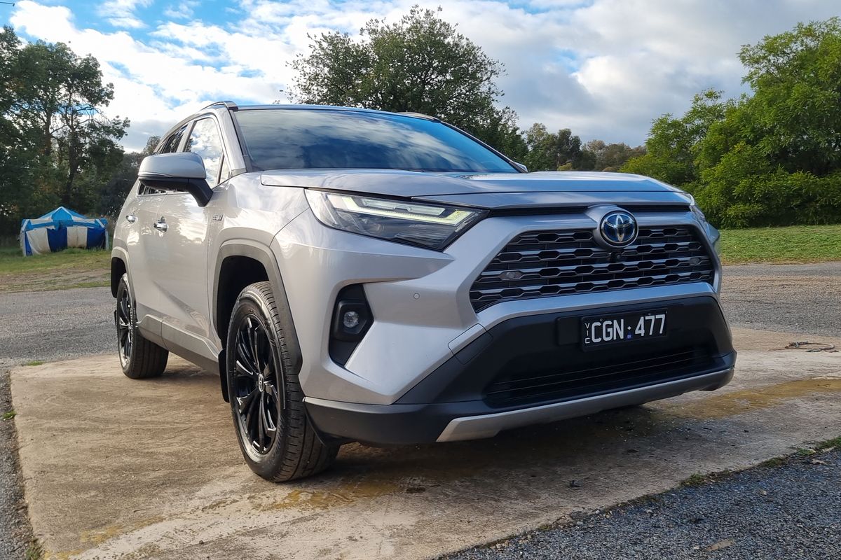 2022 Toyota RAV4 Cruiser AXAH54R