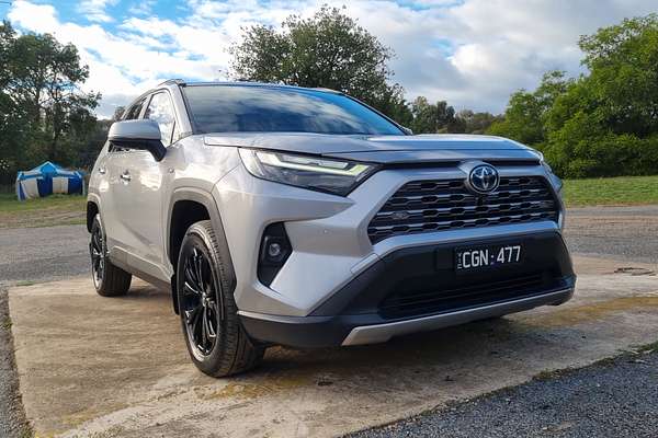 2022 Toyota RAV4 Cruiser AXAH54R