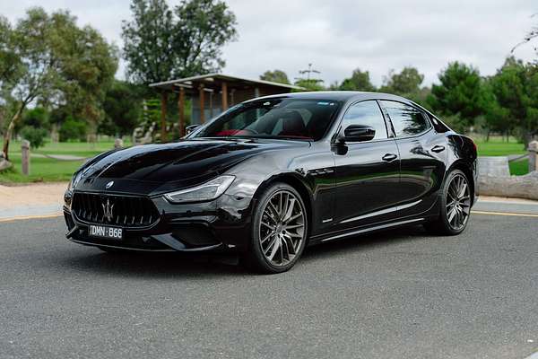 2018 Maserati Ghibli GranSport M157