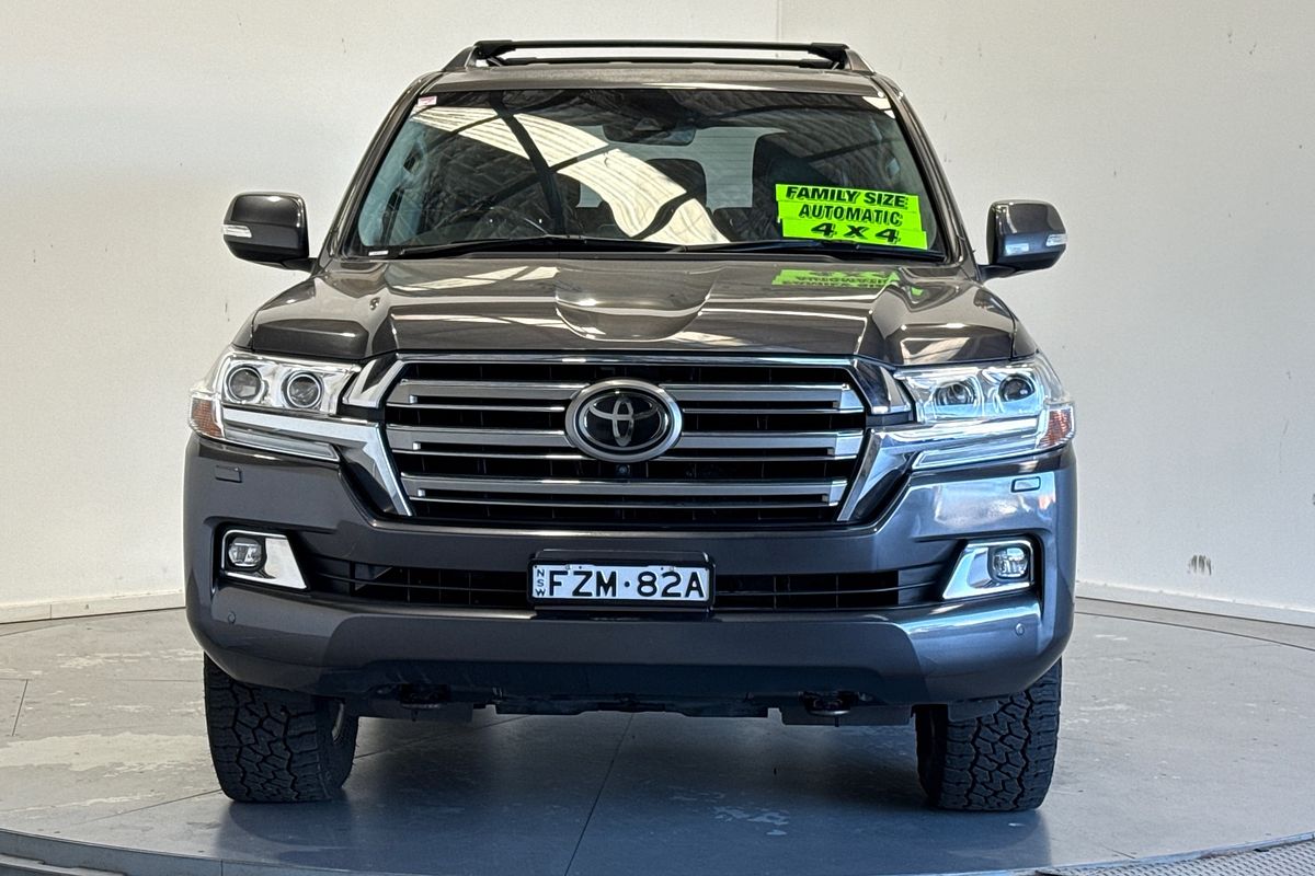 2018 Toyota Landcruiser SAHARA (4x4) VDJ200R MY16