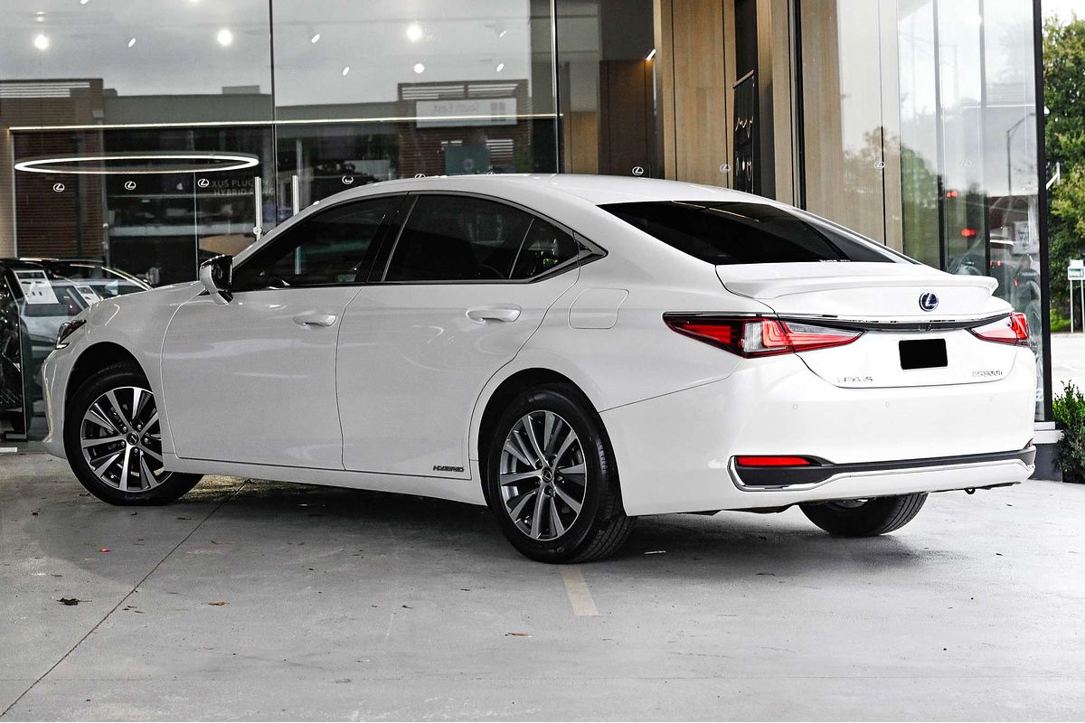 2020 Lexus ES ES300h Luxury AXZH10R