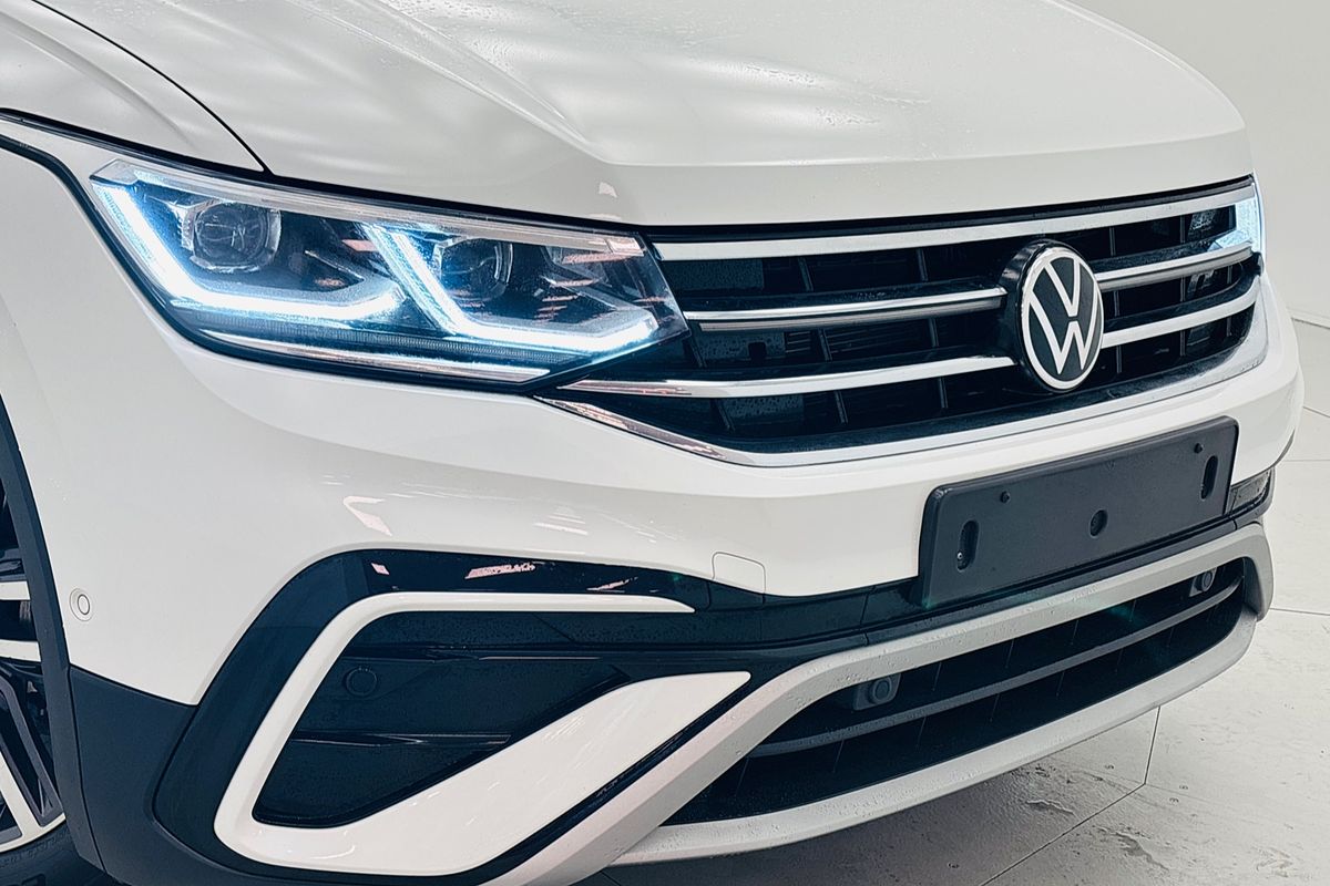 MY23 Volkswagen  Allspace 162TSI Elegance 7 Speed DSG