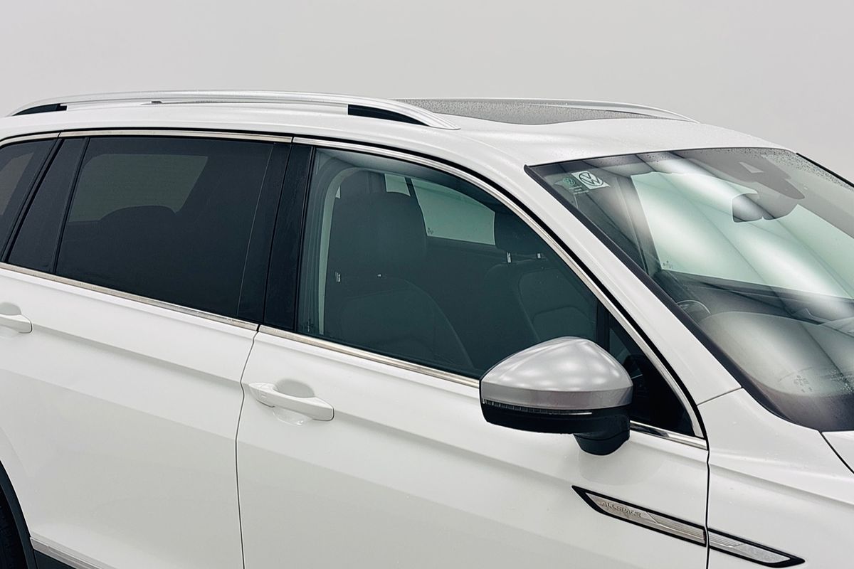 MY23 Volkswagen  Allspace 162TSI Elegance 7 Speed DSG