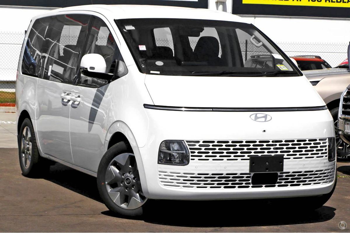 2026 Hyundai STARIA US4.V3