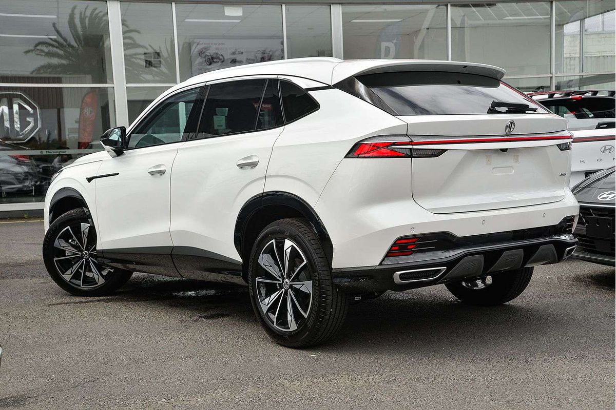 2025 MG HS Essence AS33