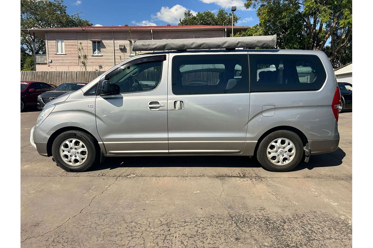 2014 Hyundai iMax  TQ-W