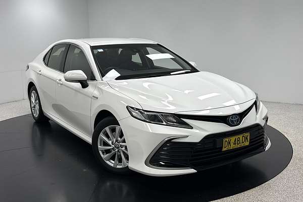 2024 Toyota Camry Ascent AXVH70R