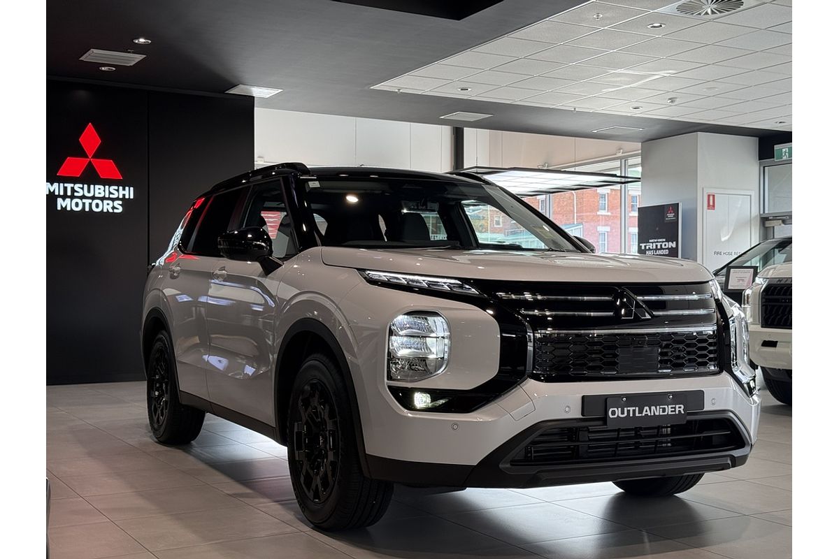 2026 Mitsubishi Outlander LS ZM