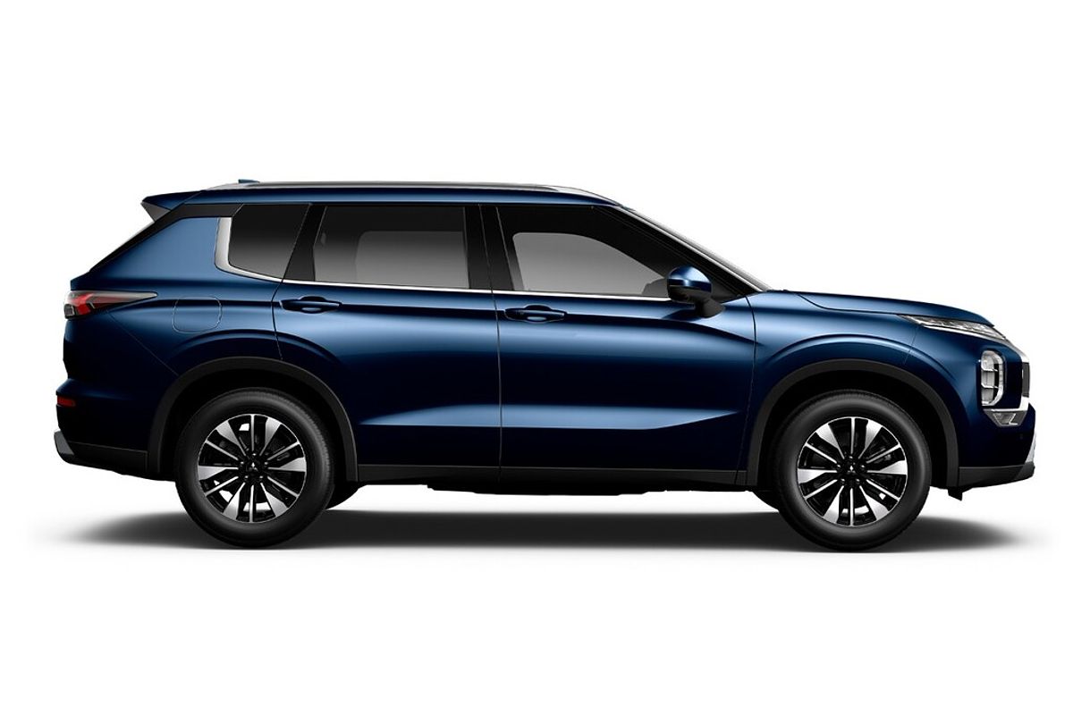 2026 Mitsubishi Outlander LS ZM