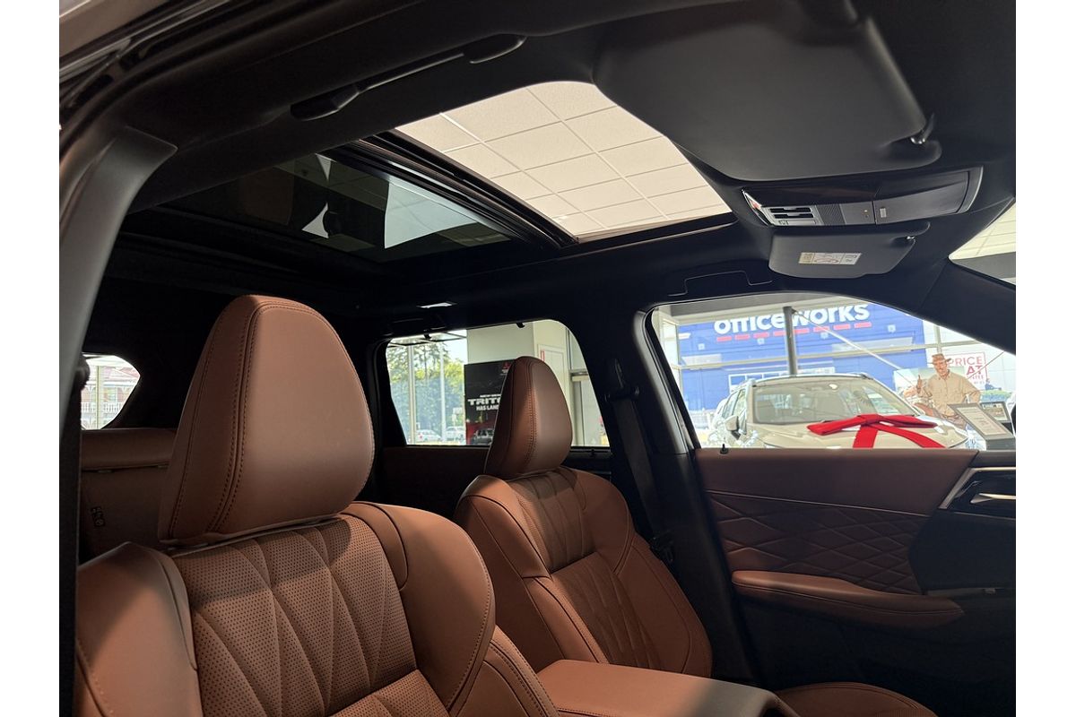 2025 Mitsubishi ZM Outlander EXCEED TOURER 2.5 AWD 5S