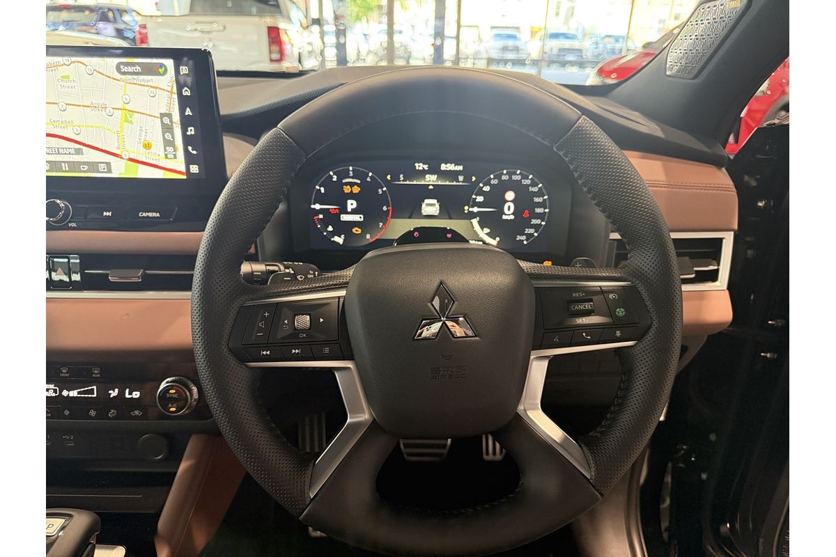 2025 Mitsubishi ZM Outlander EXCEED TOURER 2.5 AWD 5S