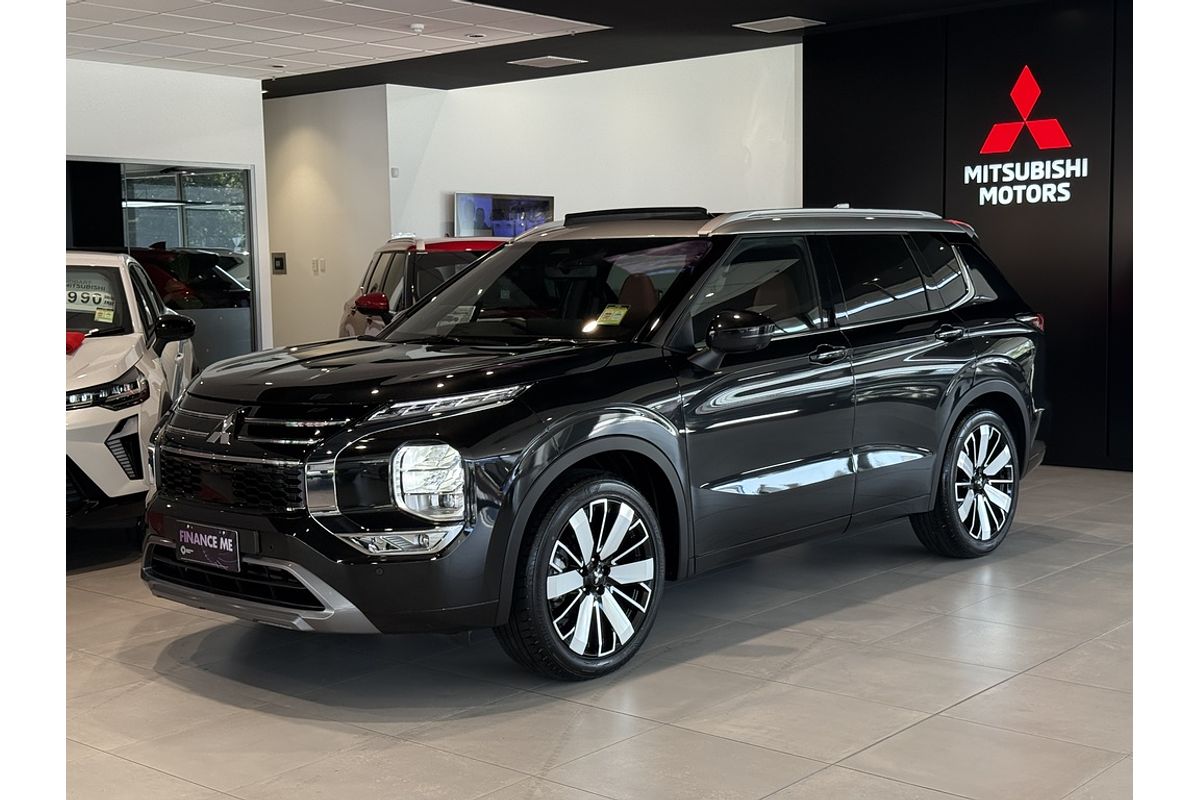 2025 Mitsubishi ZM Outlander EXCEED TOURER 2.5 AWD 5S