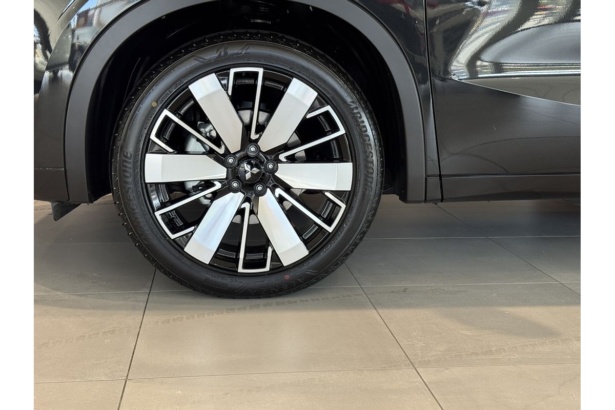 2025 Mitsubishi ZM Outlander EXCEED TOURER 2.5 AWD 5S